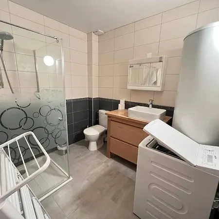 Au Petit Ecureuil Szálloda